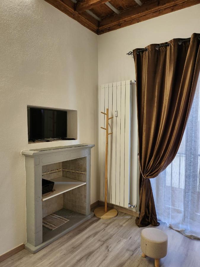 Mansarde & Suite Maison 1706 Lago Orta Borgomanero Dış mekan fotoğraf
