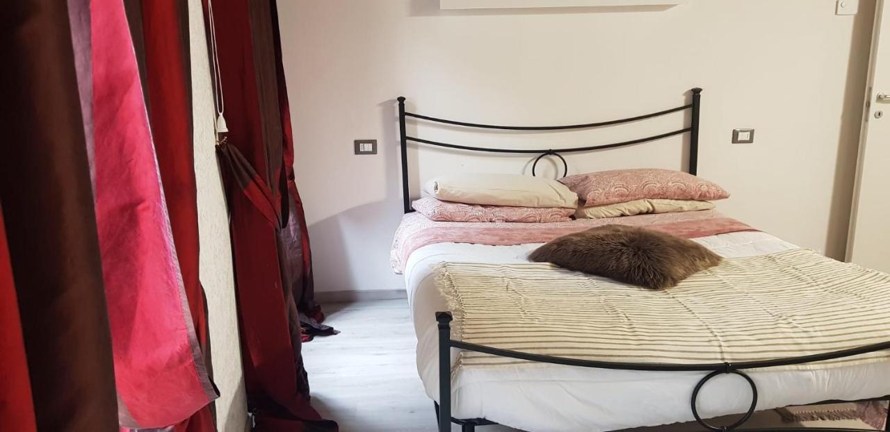 Mansarde & Suite Maison 1706 Lago Orta Borgomanero Dış mekan fotoğraf