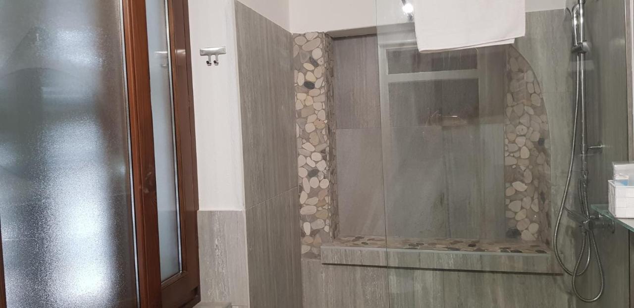 Mansarde & Suite Maison 1706 Lago Orta Borgomanero Dış mekan fotoğraf