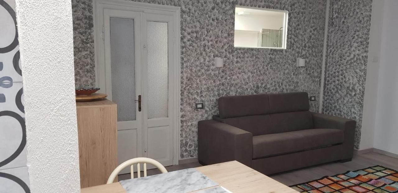 Mansarde & Suite Maison 1706 Lago Orta Borgomanero Dış mekan fotoğraf